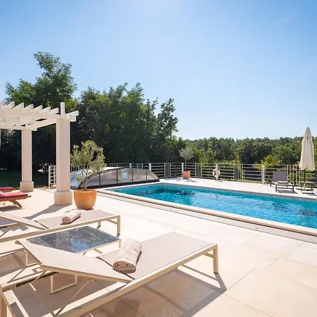 Design Terra ヴィラ Svetvinčenat